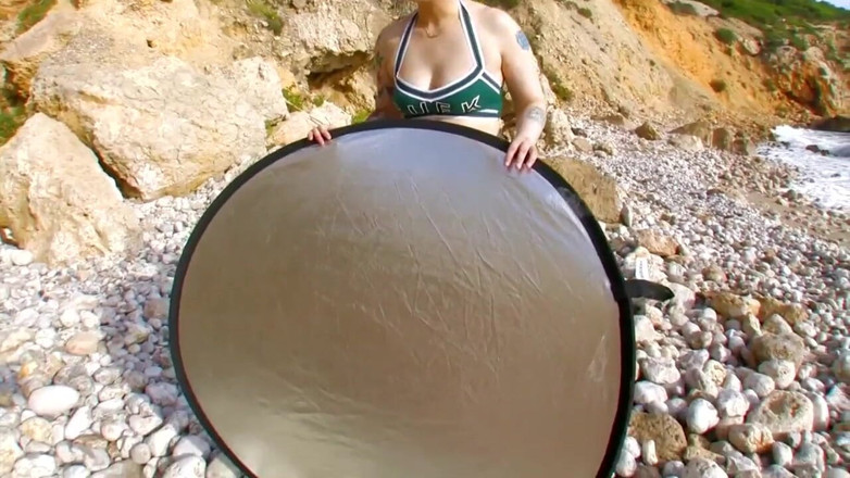 Porn Amazing: He Picked up the Vixen for the Beach Fuck but...