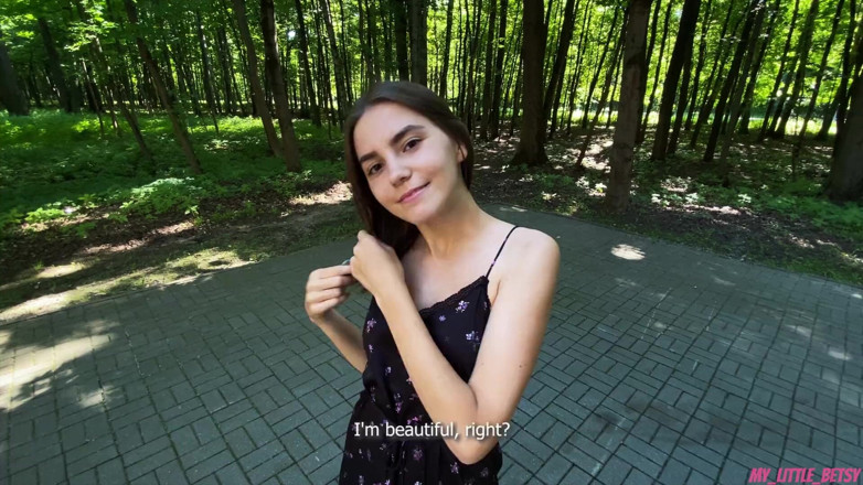 My Little Betsy: Wandeling in het bos met Lush eindigde met klaarkomen op...