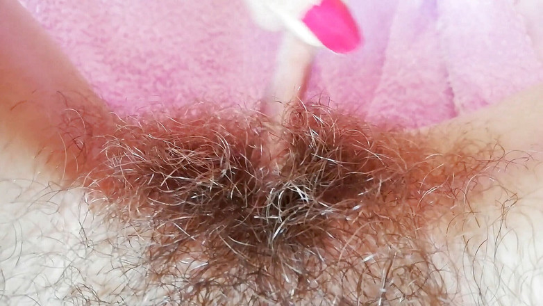 Cuteblonde666: Gros plan, grosse capuche de clito, crèche, tire