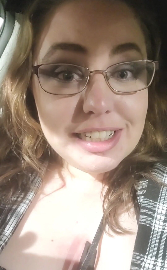 KinkyKatie: - Beh, la scorsa notte è stato bizzarro di sicuro... ma è...