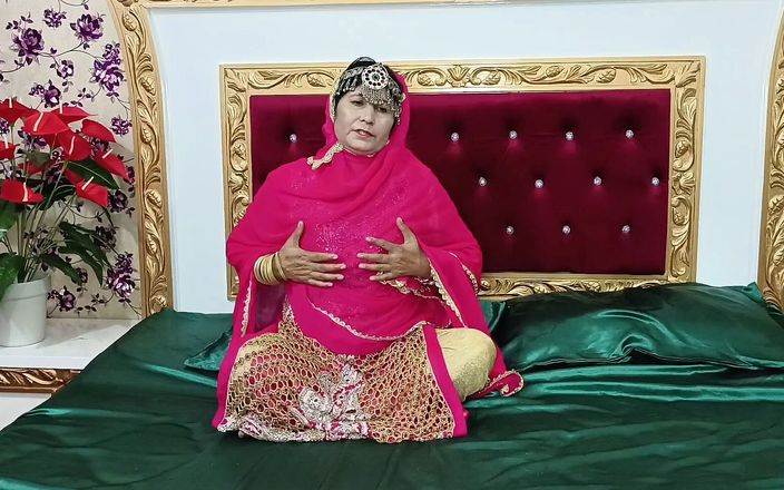 Raju Indian porn: Most Beautiful Mature Hindi Bride Sex with Dildo