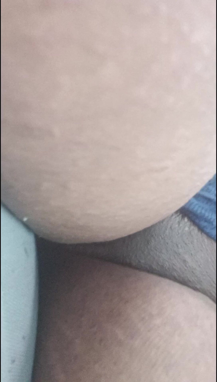 Hot chocolate 233: Joy riding fat pussy humping