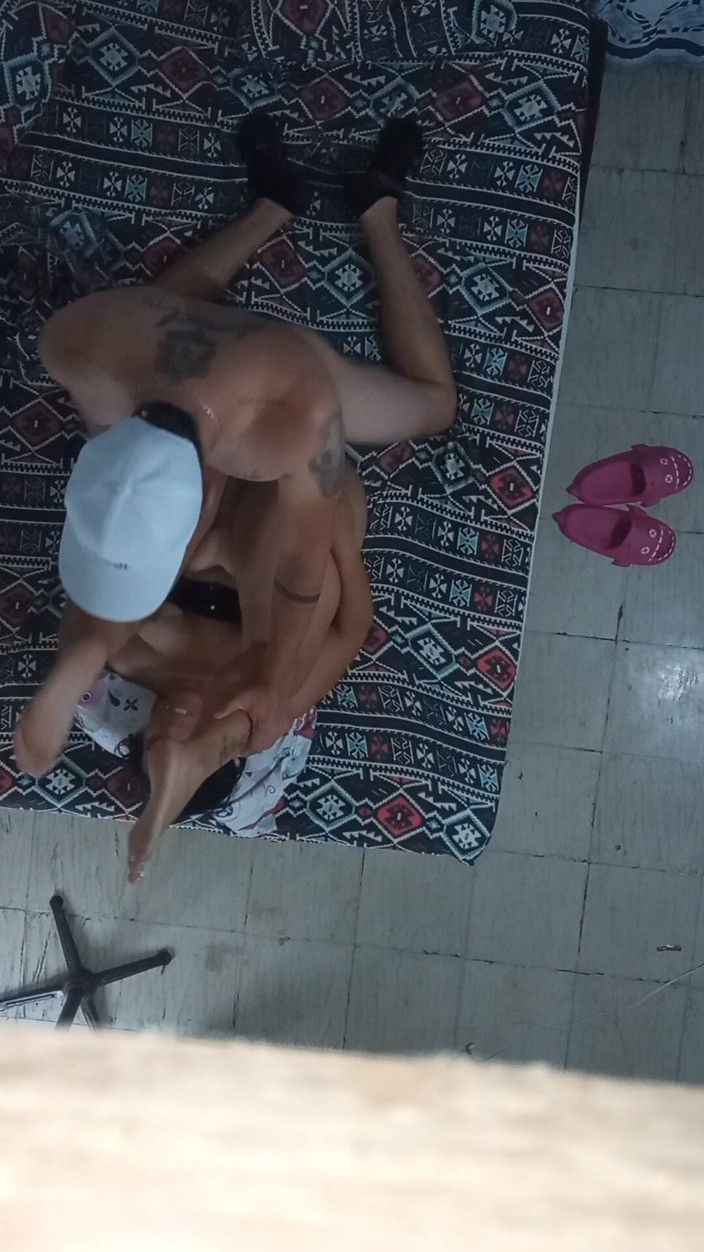 Monozion: Ev yapımı ırklararası çift, eşimi nasıl sevdiğimi seviyor