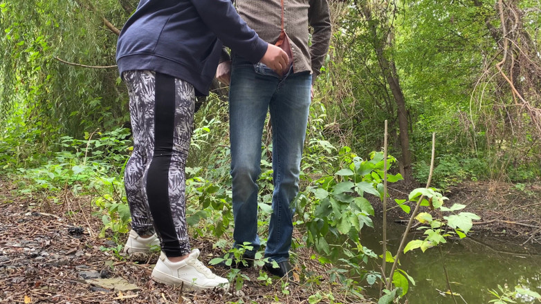 OurFetishLife: MILF in leggings helps a stranger pee by the lake