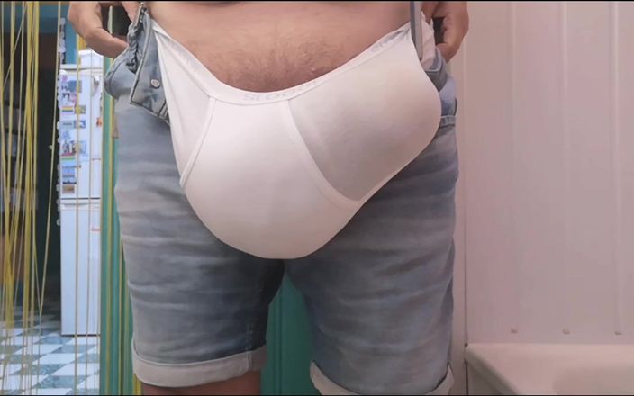 Monster meat studio: Bulging is a live style