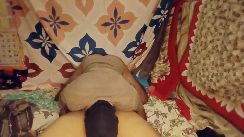 Poojakabir: देसी गांव की चाची को जन्मदिन की बधाई पार्ट 1