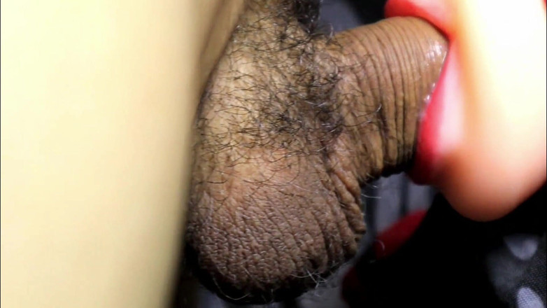 SEXY_GUYBEST: Najlepszy sex oralny na świecie Bliska mokre usta bardzo mocno ssie...