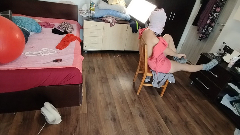 Mirsur: Sexy Latina Tries on and Cuts Clothes - Sexy Latina with...