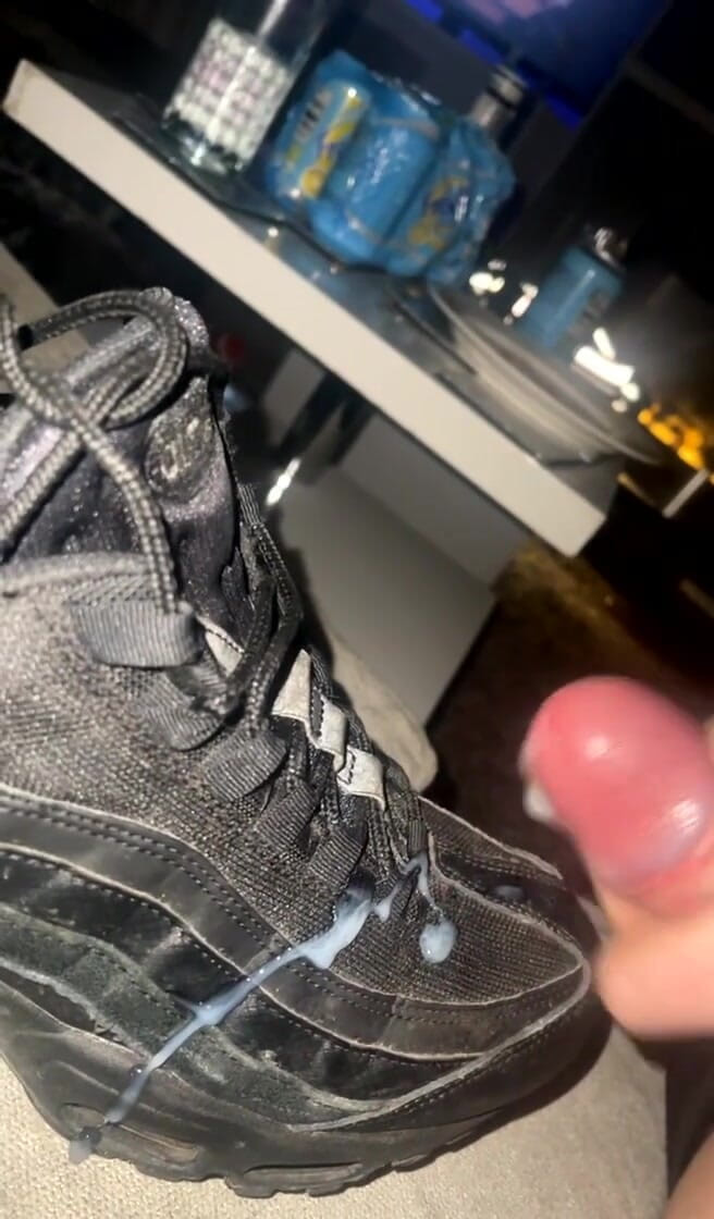 jay jenson: Qui lèche ça ?