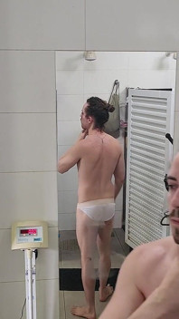 Mo Bouncing Cock Around