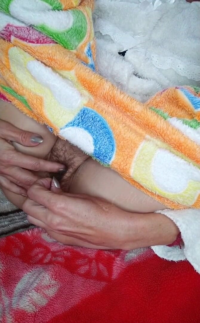 Abella Love: Cute babe fingering and combing her hairy pussy POV