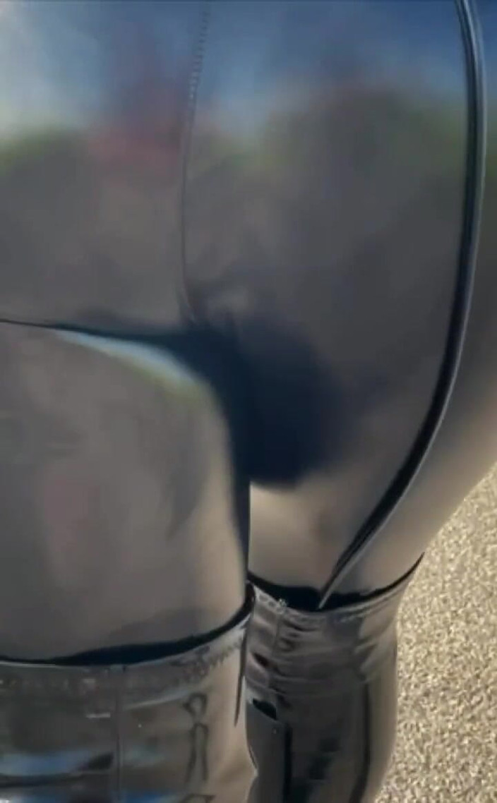 LadyAyse5: Buď mým sexuálním otrokem - část 24