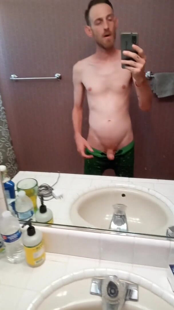 Jack_D_Stranger: Držím mého ptáka tvrdého a pohlazeného až k okraji čekám na...