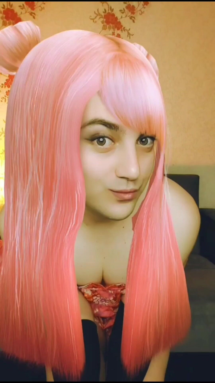 Kitty_Cross: Vampirish Beauty Attractive and Seductive
