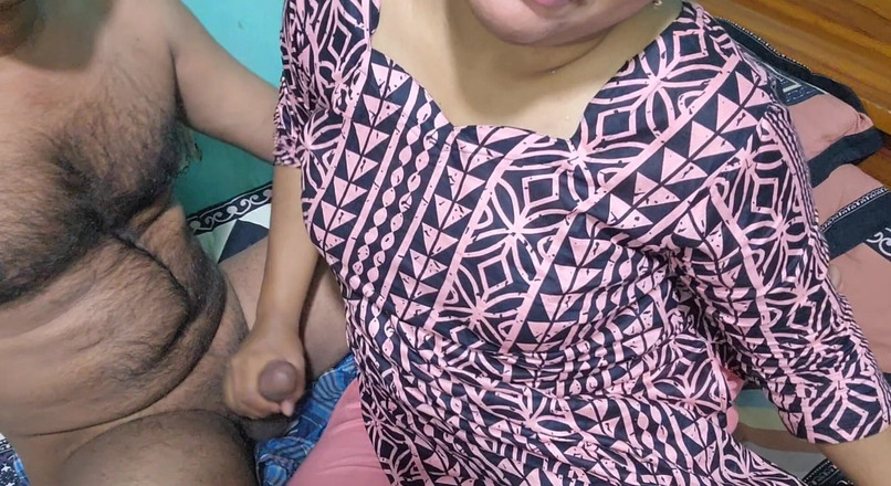 Akhi moni: Scopo mia moglie e sborro dentro di lei mentre faccio...