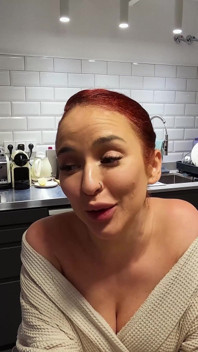 Hot and Sexy Footjob and Blowjob Action with Neighbor Geisha Kyd