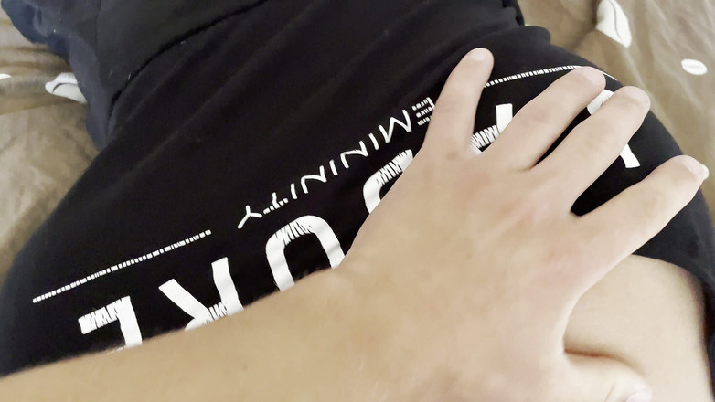 Lux Eva: Đụ tôi trước khi hàng xóm thức dậy