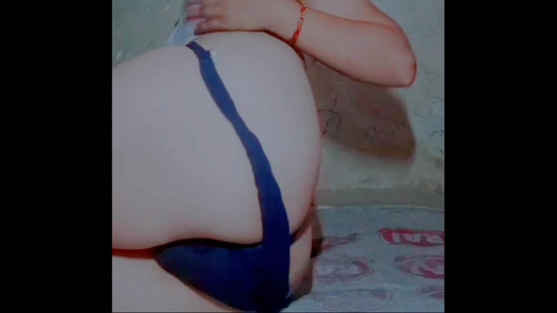 TricolorMusic3: Indian Big Boob Girl Musterbating at Home Teen Ating Next...