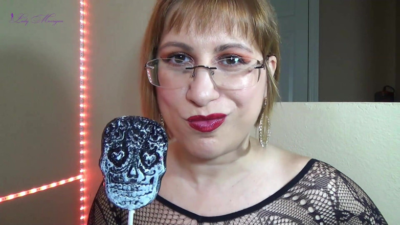 Morrigan Havoc: The sugar skull lollipop