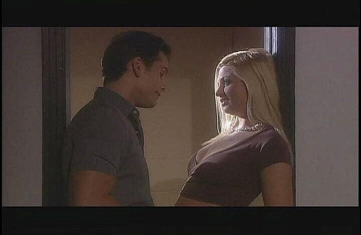 Perfect Porno: 상사의 남친의 자지와 공을 빨고 핥는 화려한 금발 변호사