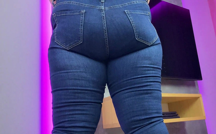 David Marcek: उसने उसके अंडकोष को उसके पेट में लात मारी! पीछे से अंडकोष का विनाश! - Dave Moon - jennifer - bbusting