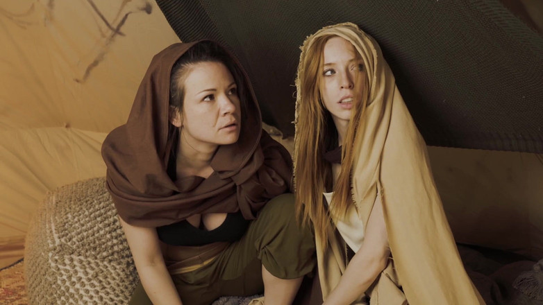 Cosplayground: Slutty Redhead Furiosa (Madi Collins) mengongkek Alison Rey Sehingga Dia Pancut -...