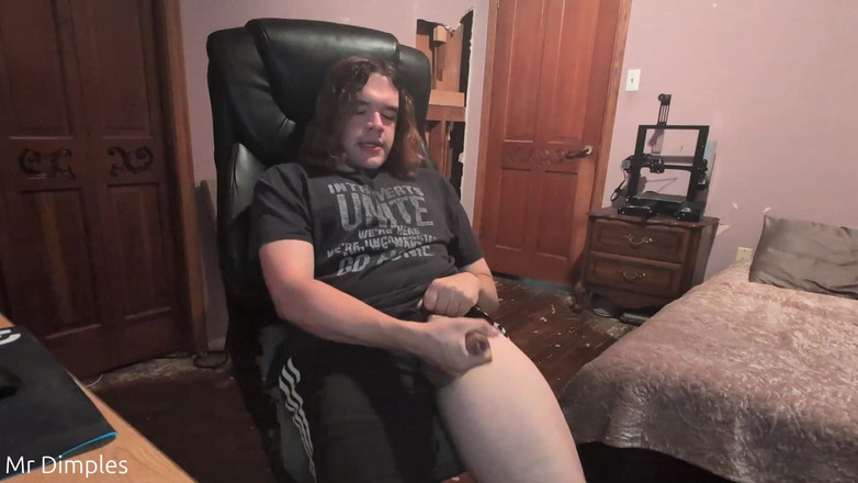 Mr Dimples: Wytarłem jeden przed wyjściem na siłownię!