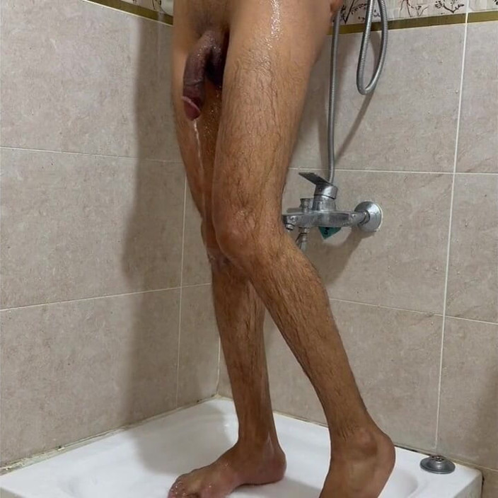 Arab gay sex: Masturbation