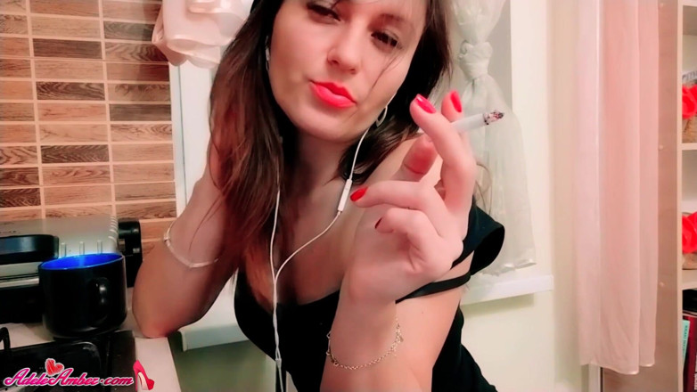 Adele Amber: Babe big ass fingering sweet pussy and smoke fetish....