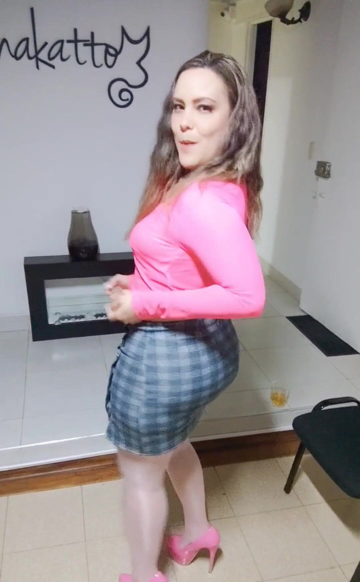 Miasincler: Pejabat: Malam Khamis!