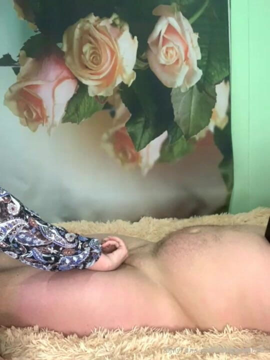 SugarNadya: Chupa o pau do cliente depois de um dia de...
