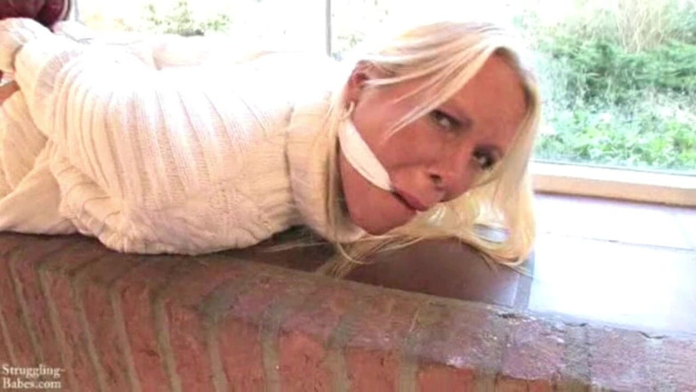 Submissed: Natalie Hogtied