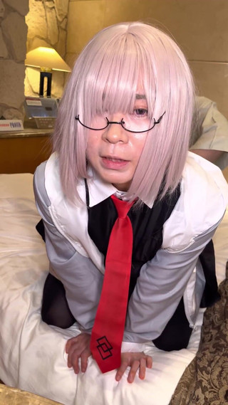 Tsuki-miko: Misa una brava ragazza si tocca i capezzoli