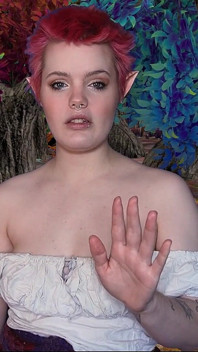 Divinosexuál: nadržený elf, šukač čarodějů - prodloužený střih - Ezra Faith Buzzcut Děvka Nerd