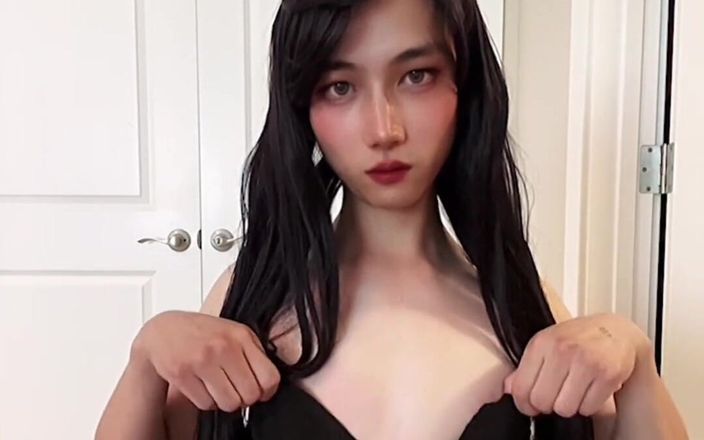 Eva Pans: Beautiful Asian Tranny 21