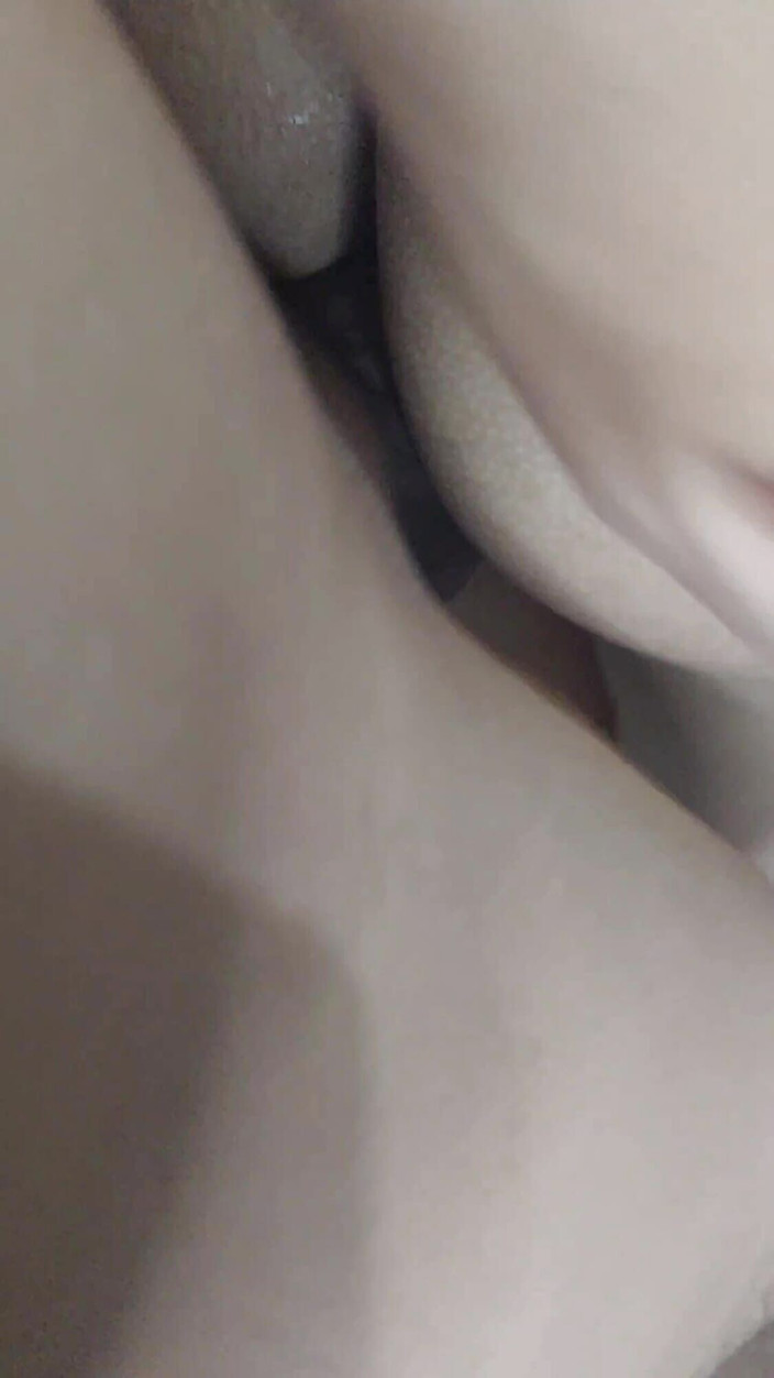 CASALCUIABAMT: Sex video s velmi roztomilou sexy teenagerkou