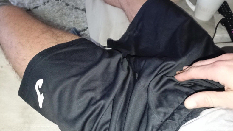 Elvissc: Twink Masturbates His Nice Huge Hard Cock and Cums on...