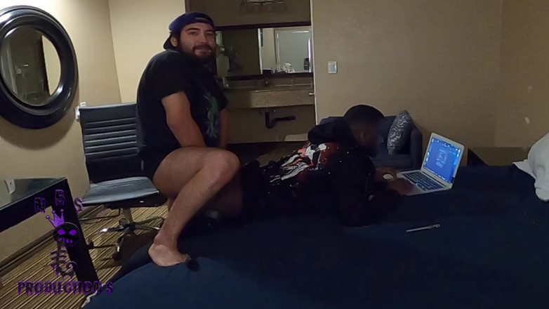 NB Topper: Svarta uppfödare äventyr 187