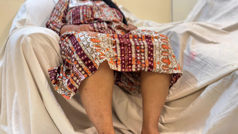 Aria Mia: I Start Masturbat in Doctor's Waiting Room When I Got...