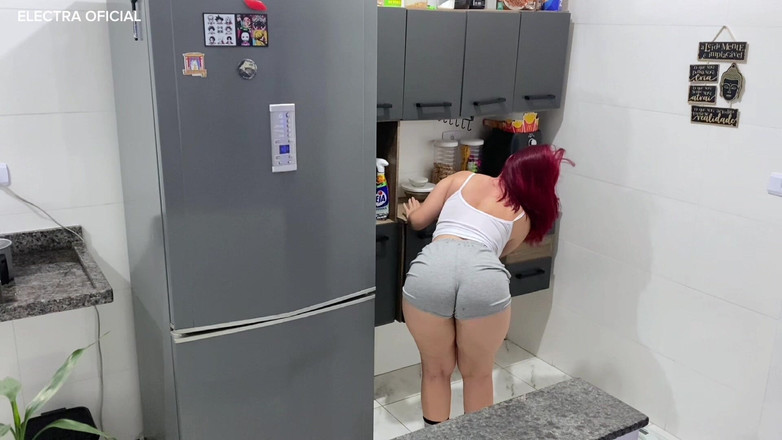 Curious Electra: Nettoyage du balcon