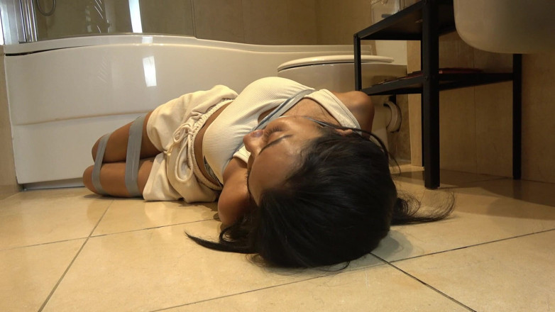 Latina Fetish: Penangkapan Courtney: Ditap dan Pita Balut Disedak dalam penderaan dan...