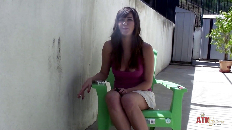 ATKIngdom: Intervju med Holly Michaels