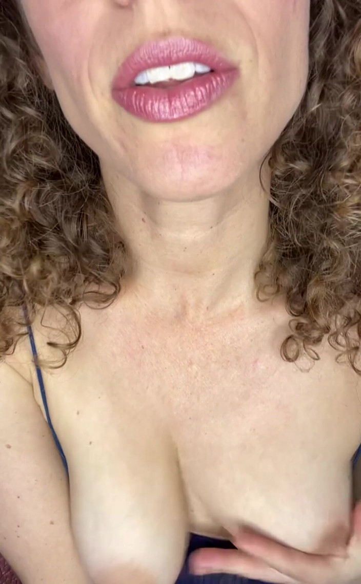 VibeWithMommy: Stiefmoeder Joi! Ik heb je nodig.. Ik heb je nodig...