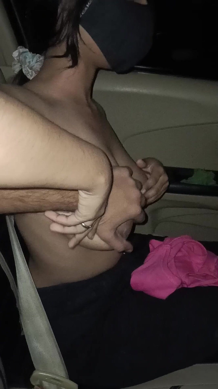 missmahi2007: Gave Miss Mahi a Lift at Night and Fucked Her...