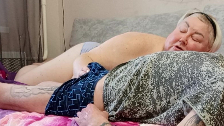 Zona901: Stříkání hluboko do úst souseda je potěšením