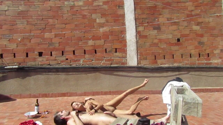 Magia Rosa: Pareja Amateur Follando En La Terraza, Sexo En Exterior