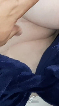 Divorced Neighbor Invited Me to Fuck Her Hairy Pussy.