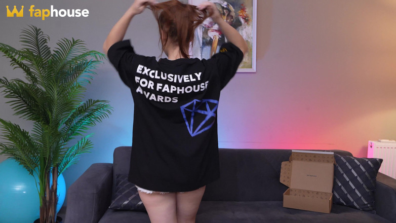 Nicole Murkovski: F@phouse Awards 2025 ノミネート「最もホットなグループセックスシーン」からの贈り物