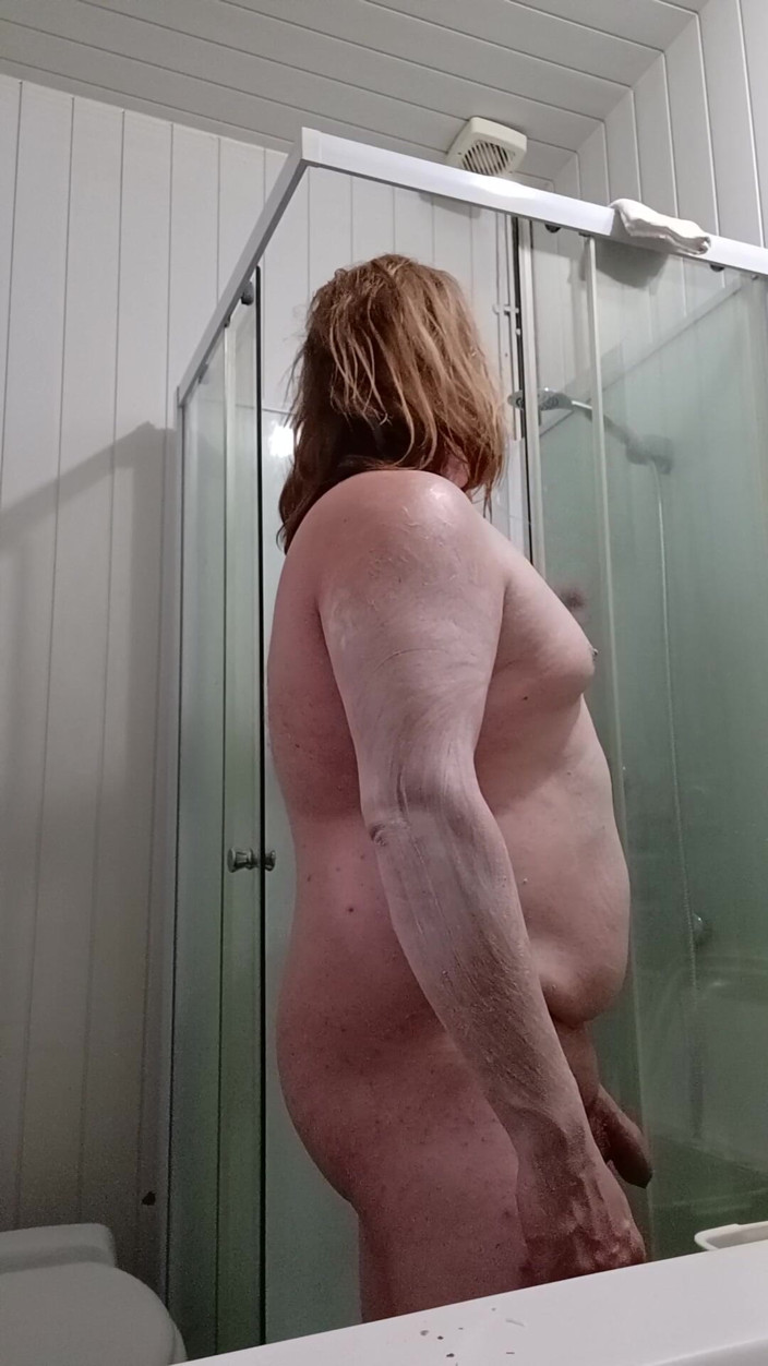 Oniasura: I Wax, Shower, Masturbate, Wick My Feet, Cum and Swallow...