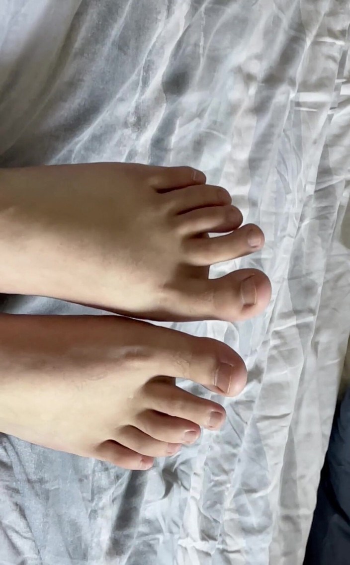 Aimeronds: Feet lovers, ini untukmu